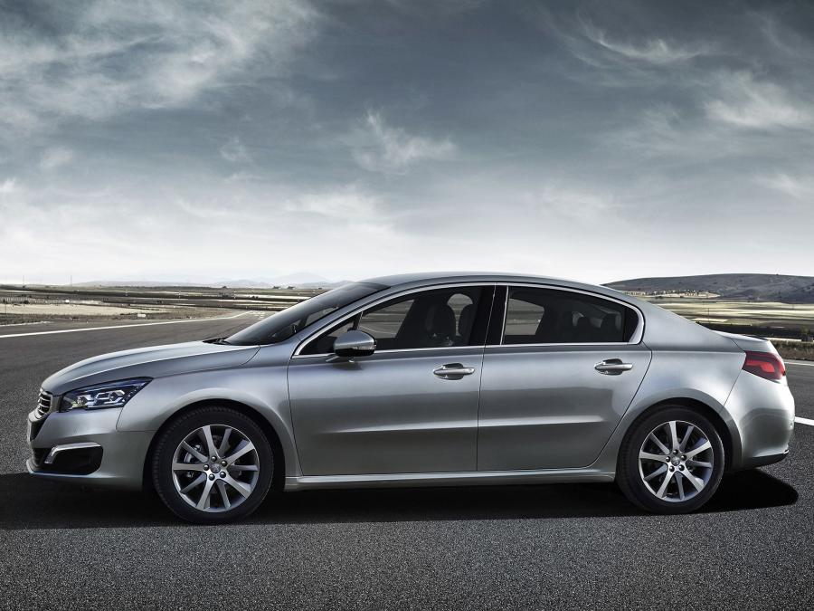  Peugeot 508 2014 года  (фото 7 из 15)